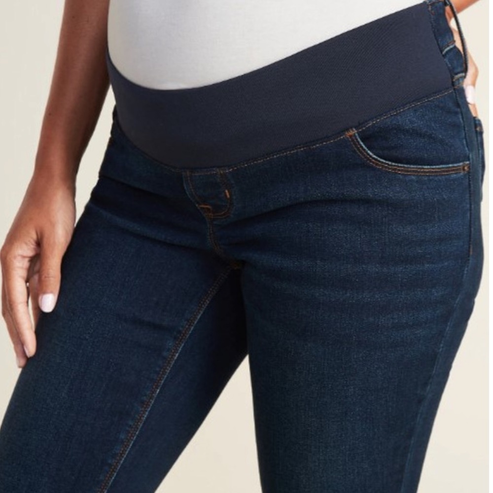 Old Navy Maternity rockstar Demi-boot denim jeans